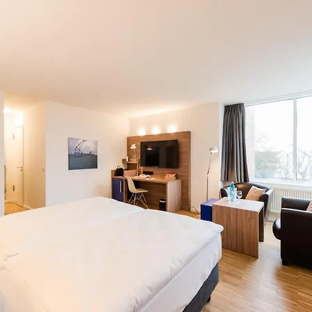 Alte Werft 4*