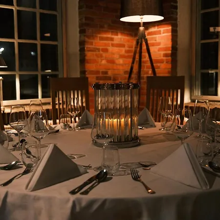 ホテル Alte Werft 4*